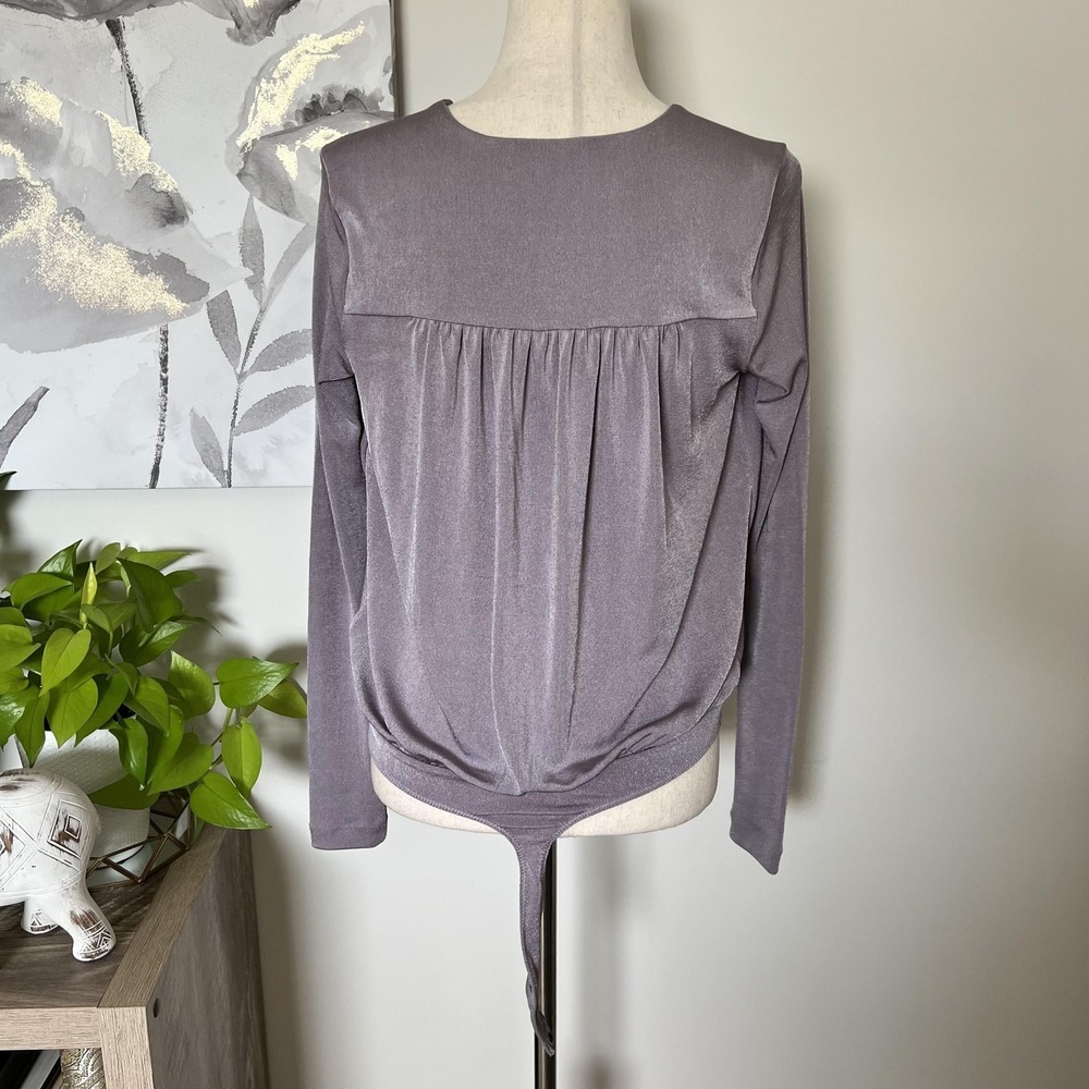 Free People Bodysuit Top Womens Small Purple Surplice Wrap Long Sleeve Shimmer - Picture 5 of 7